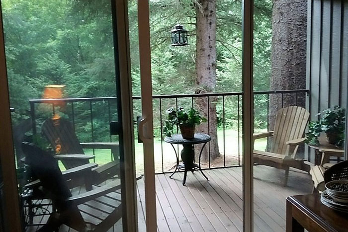 Palisades Condos Buildings and Landscaping