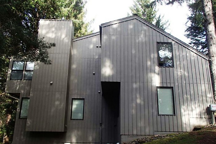 Palisades Condos Buildings and Landscaping